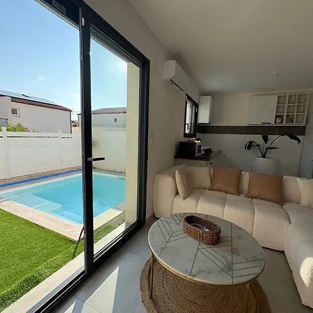 Homestay Belle Dans Neuve Avec Piscine Privee *