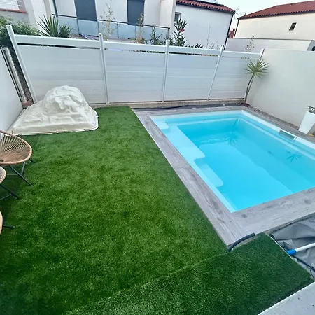Homestay Belle Dans Neuve Avec Piscine Privee *